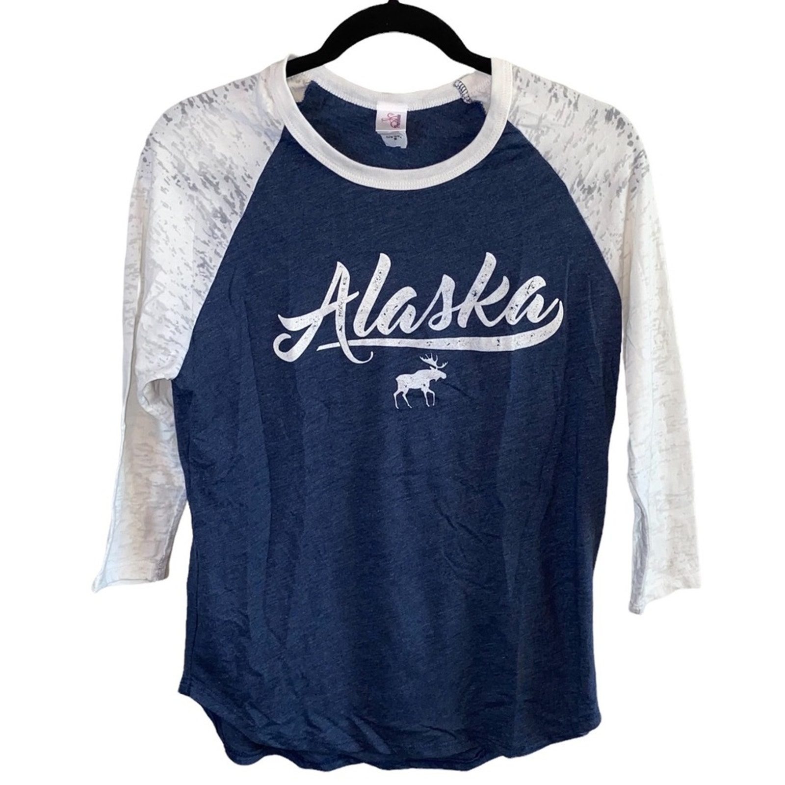 Prairie Mountain Alaska Raglan Tee Medium Moose Graphic Blue White 3/4 Sleeve